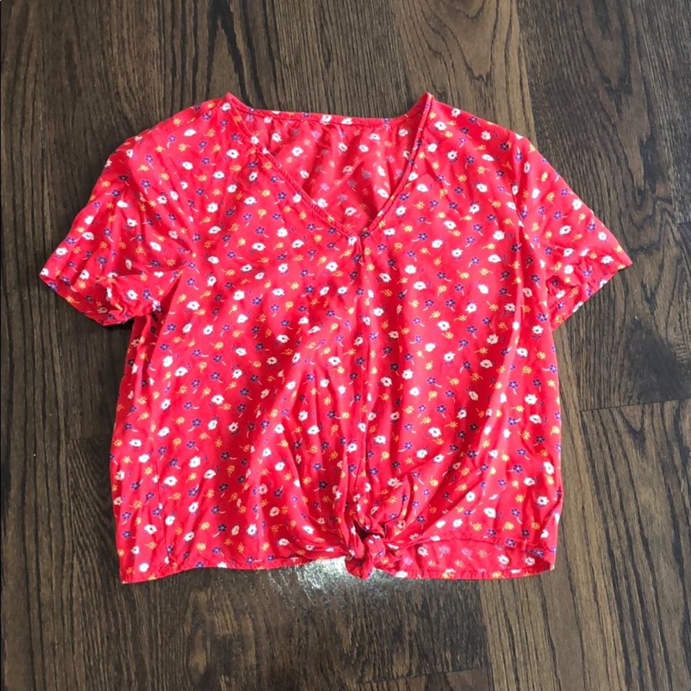 Red top with flowers